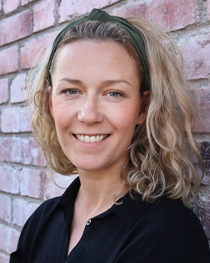 Eveliina Sinisalo tay yoga 